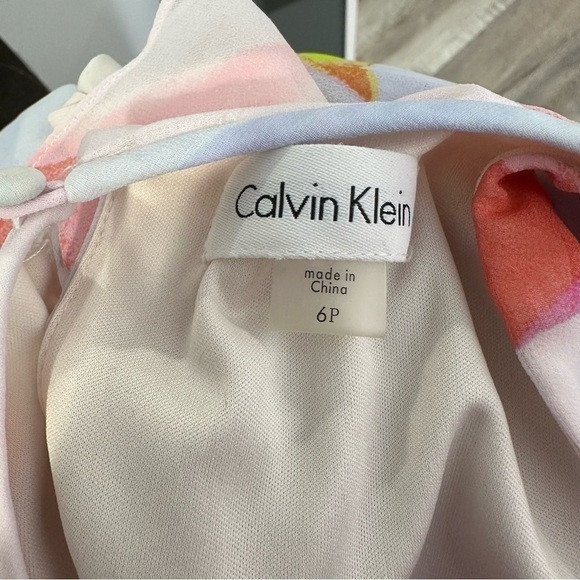 CALVIN KLEIN Watercolor Floral Shift Dress 6P - Picture 4 of 5